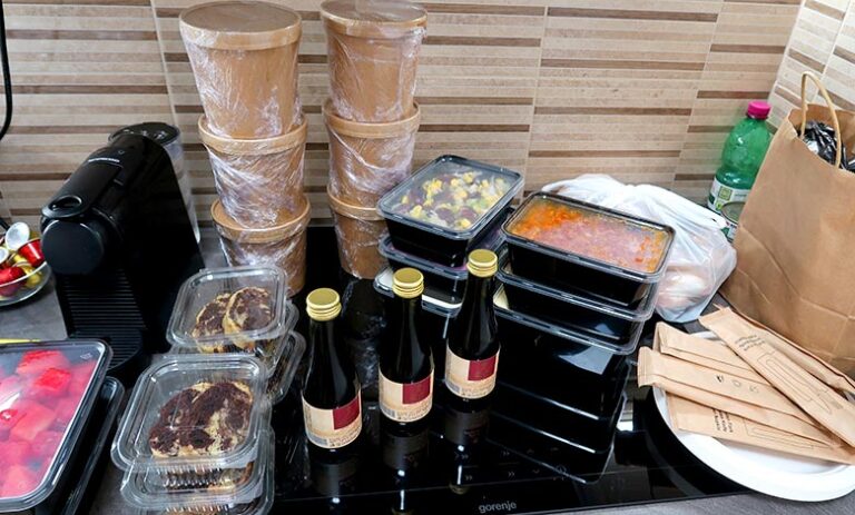 Shabbat in Budapest – Ready-made Shabbat meals from Carmel Restaurant