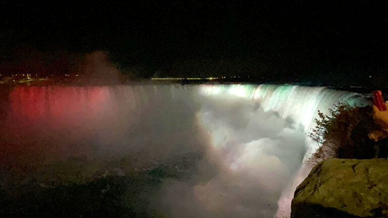 Niagara Falls aglow