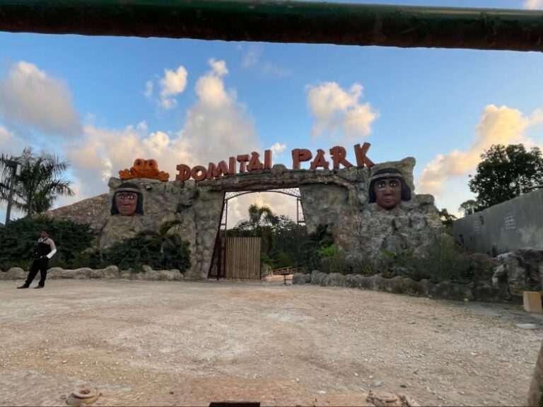 The cave is right next to Domital Park